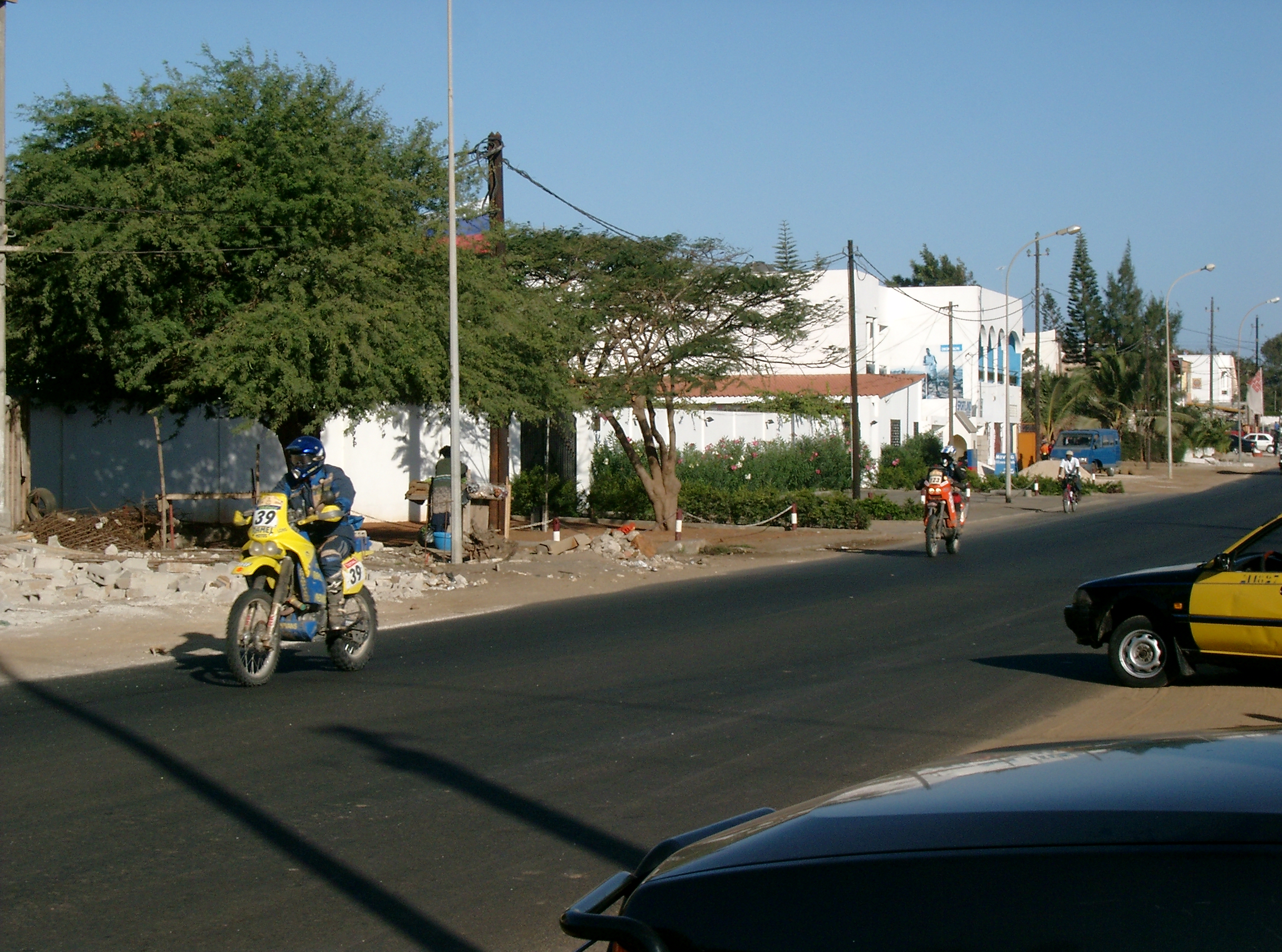 Motocyklista podczas Rajdu Dakar